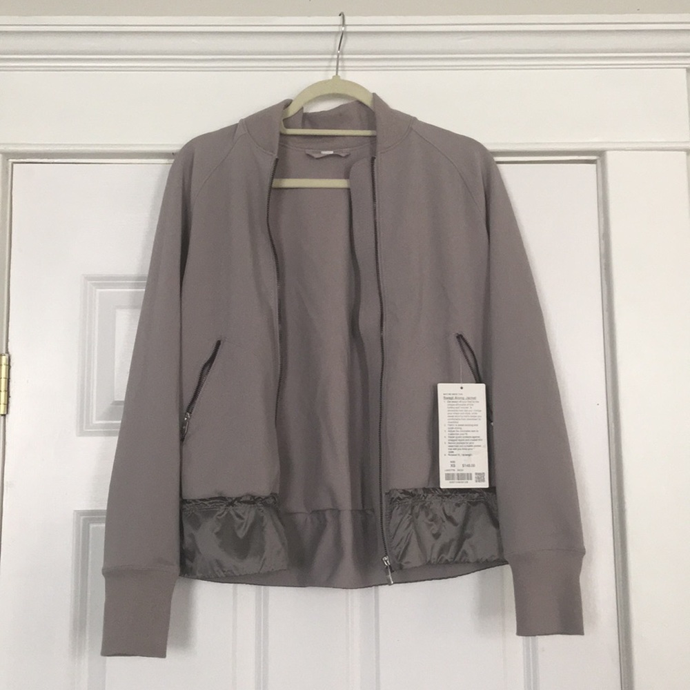 Lululemon Jacket XS BNWT